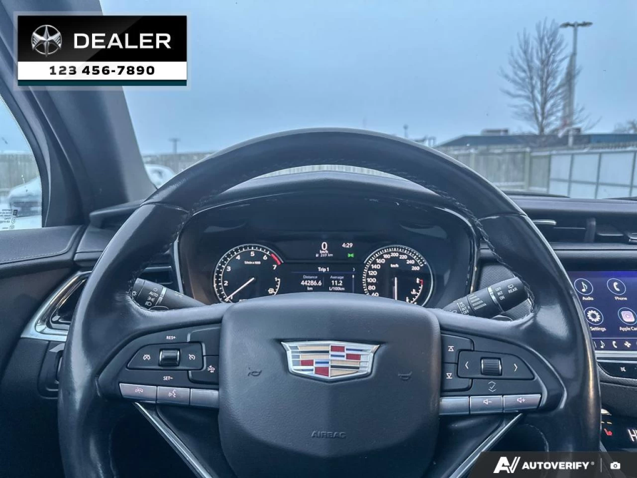 2022 Cadillac XT6 Luxury Main Image