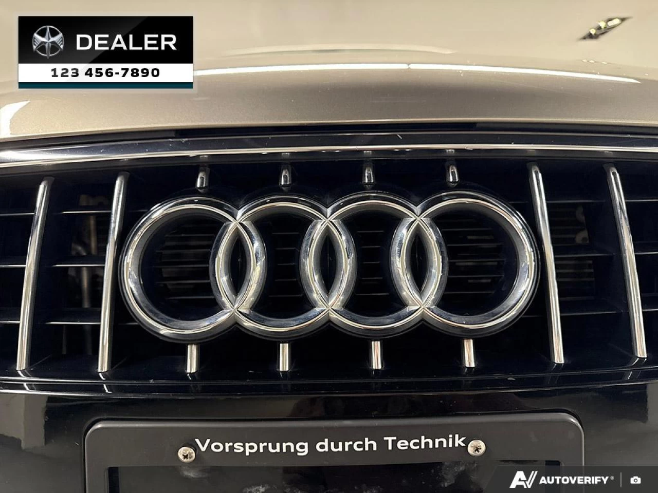 2015 Audi Q7 3.0T Sport Quattro Main Image