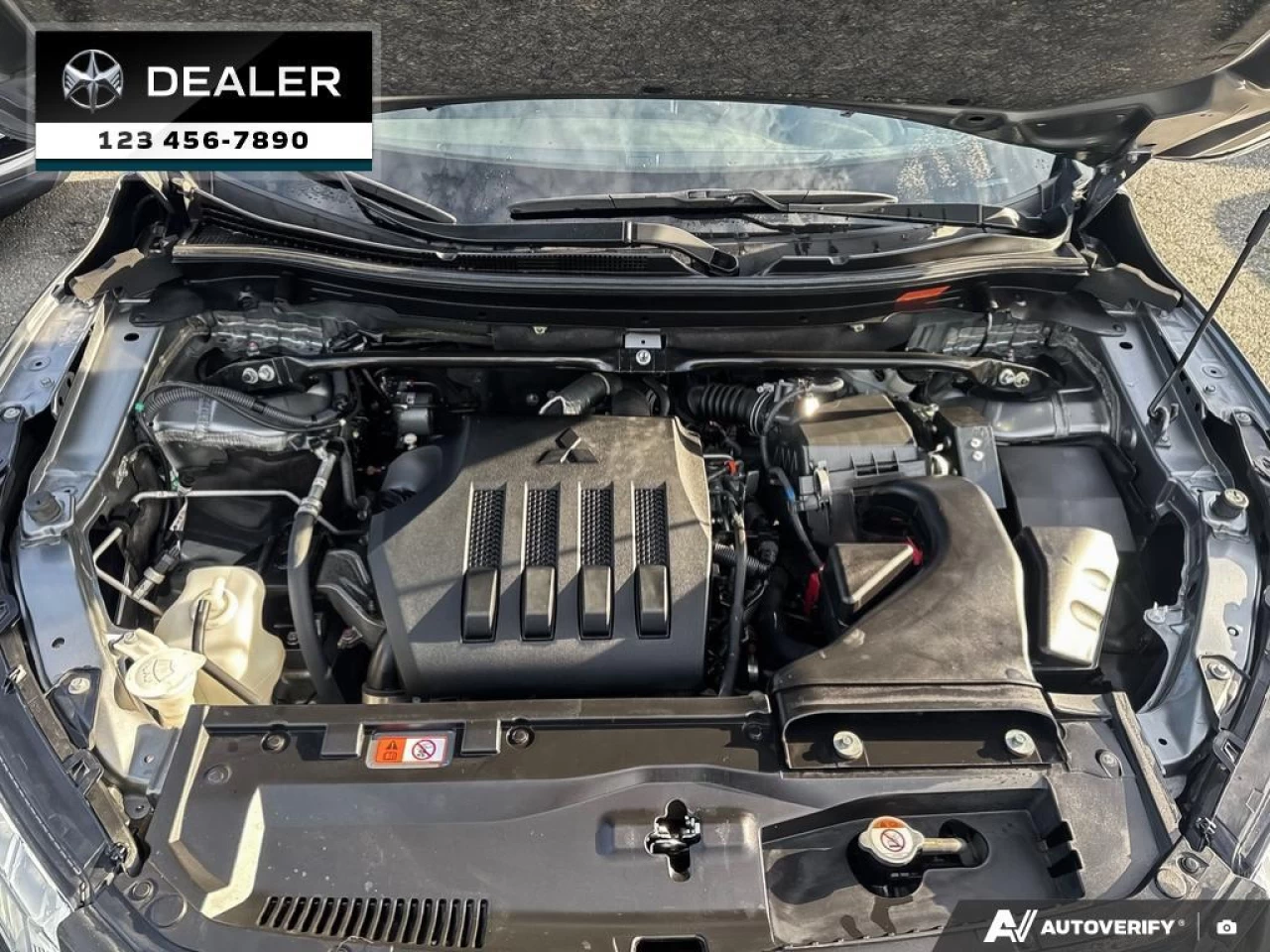 2022 Mitsubishi Eclipse Cross ES Image principale