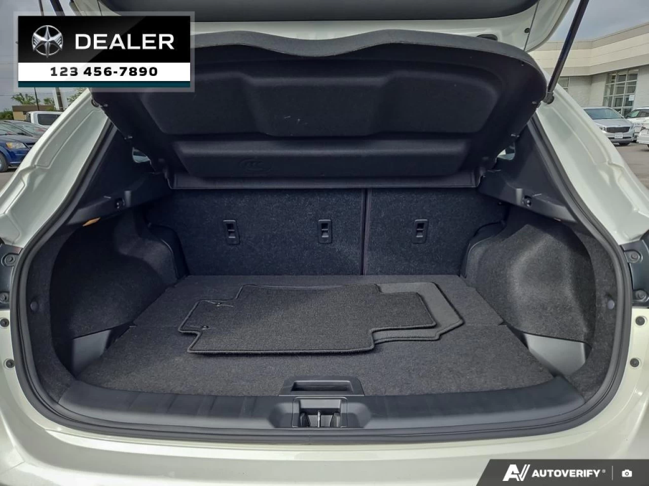 2021 Nissan Qashqai S AWD Main Image