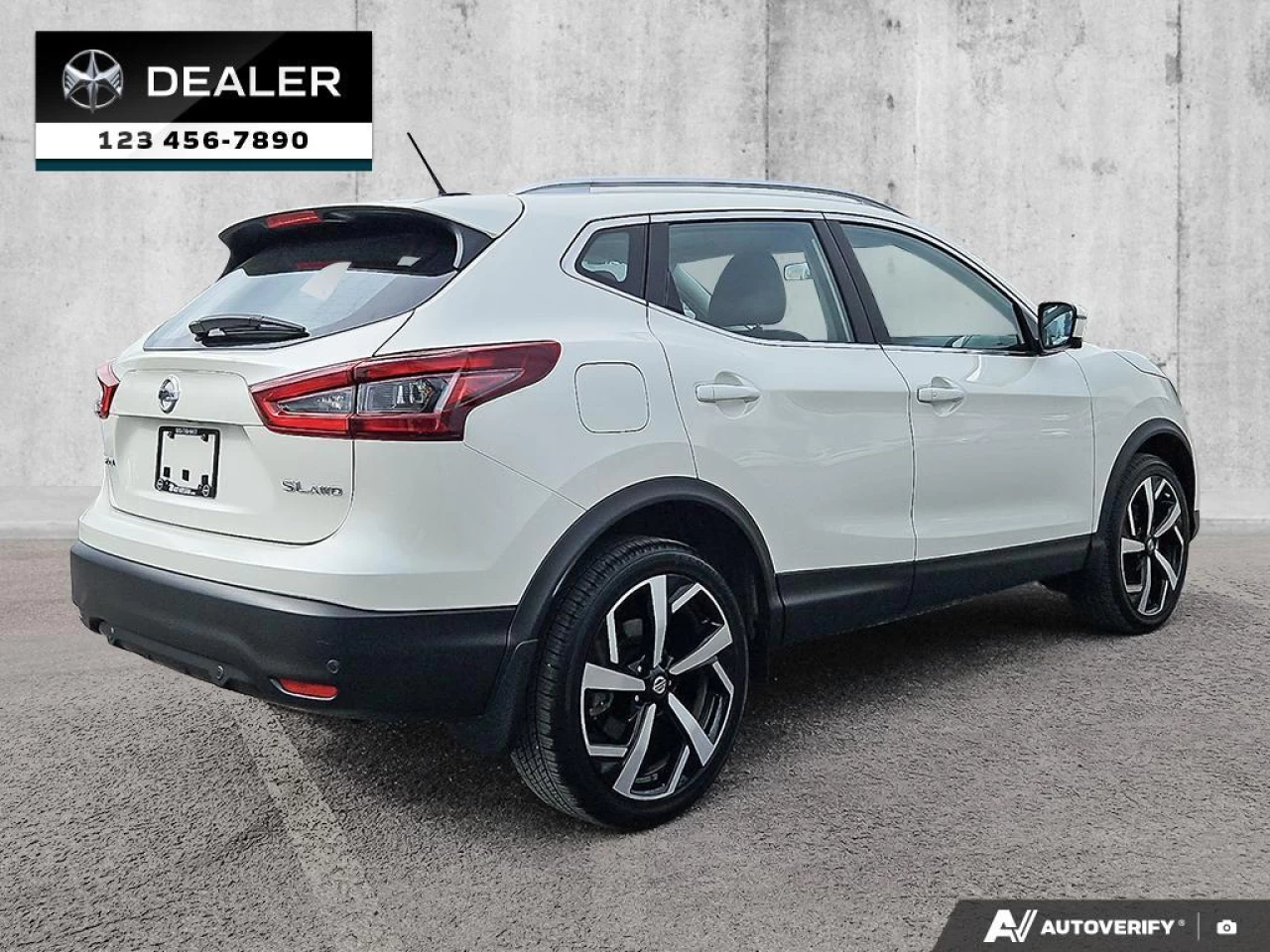 2021 Nissan Qashqai S AWD Main Image