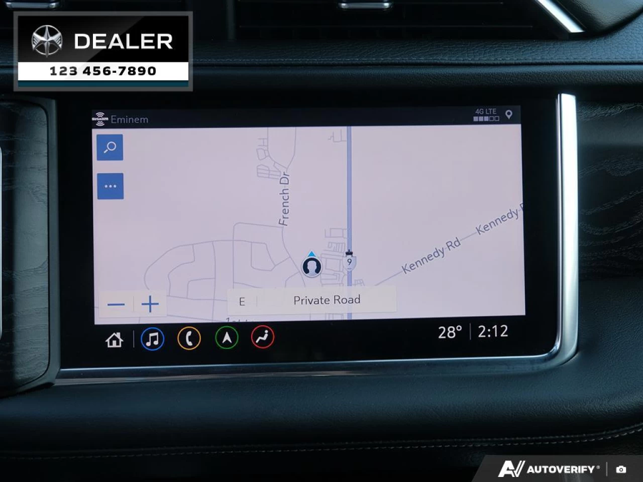 2021 GMC Yukon Denali Main Image