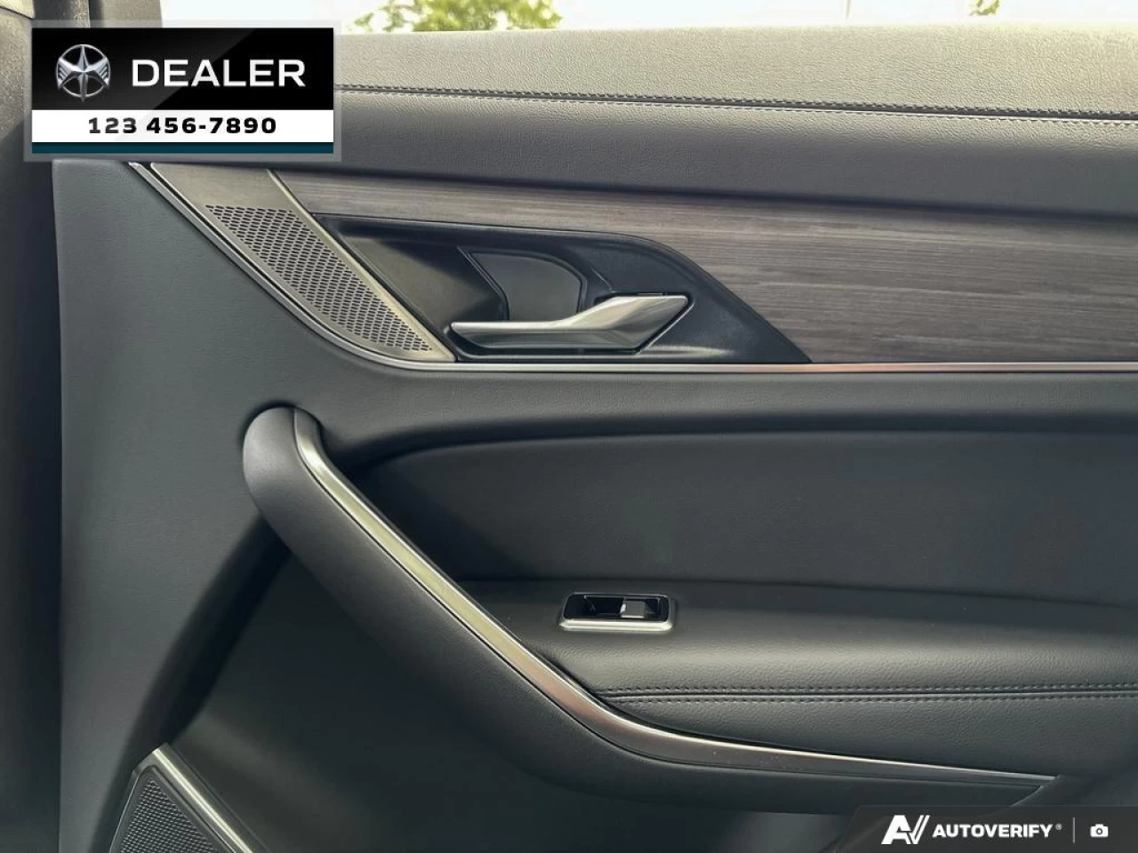 2023 Jaguar F-Pace P250 S Image principale