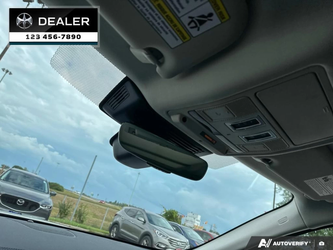 2023 Jaguar F-Pace P250 R-Dynamic S Image principale