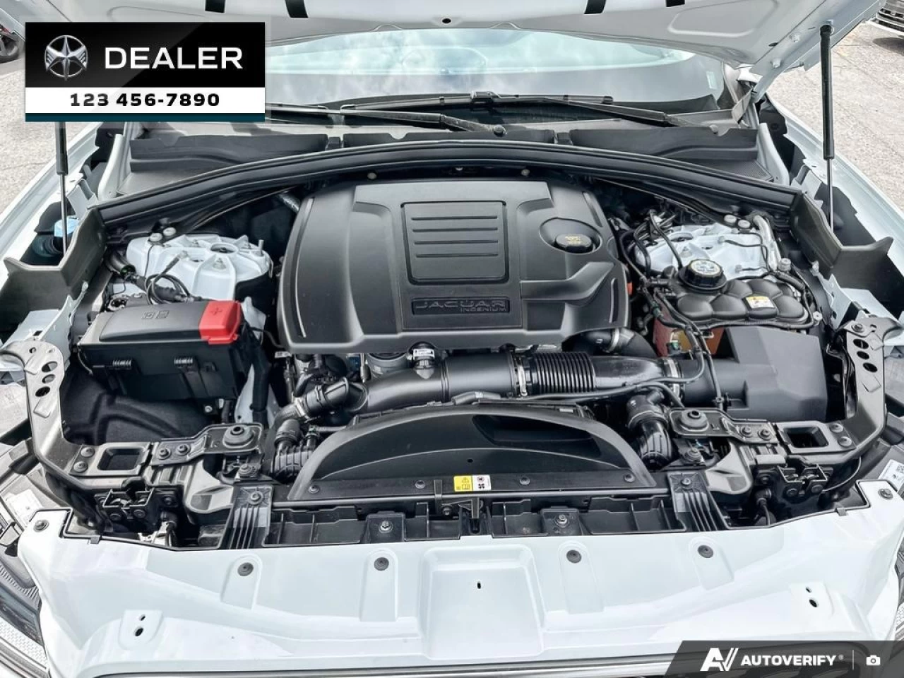 2023 Jaguar F-Pace P250 S Image principale