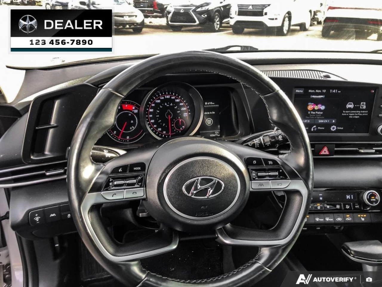 2022 Hyundai Elantra Preferred Image principale