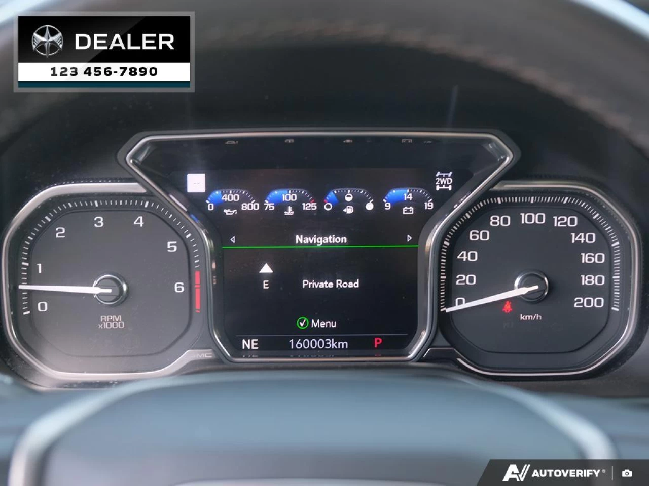 2021 GMC Yukon Denali Main Image