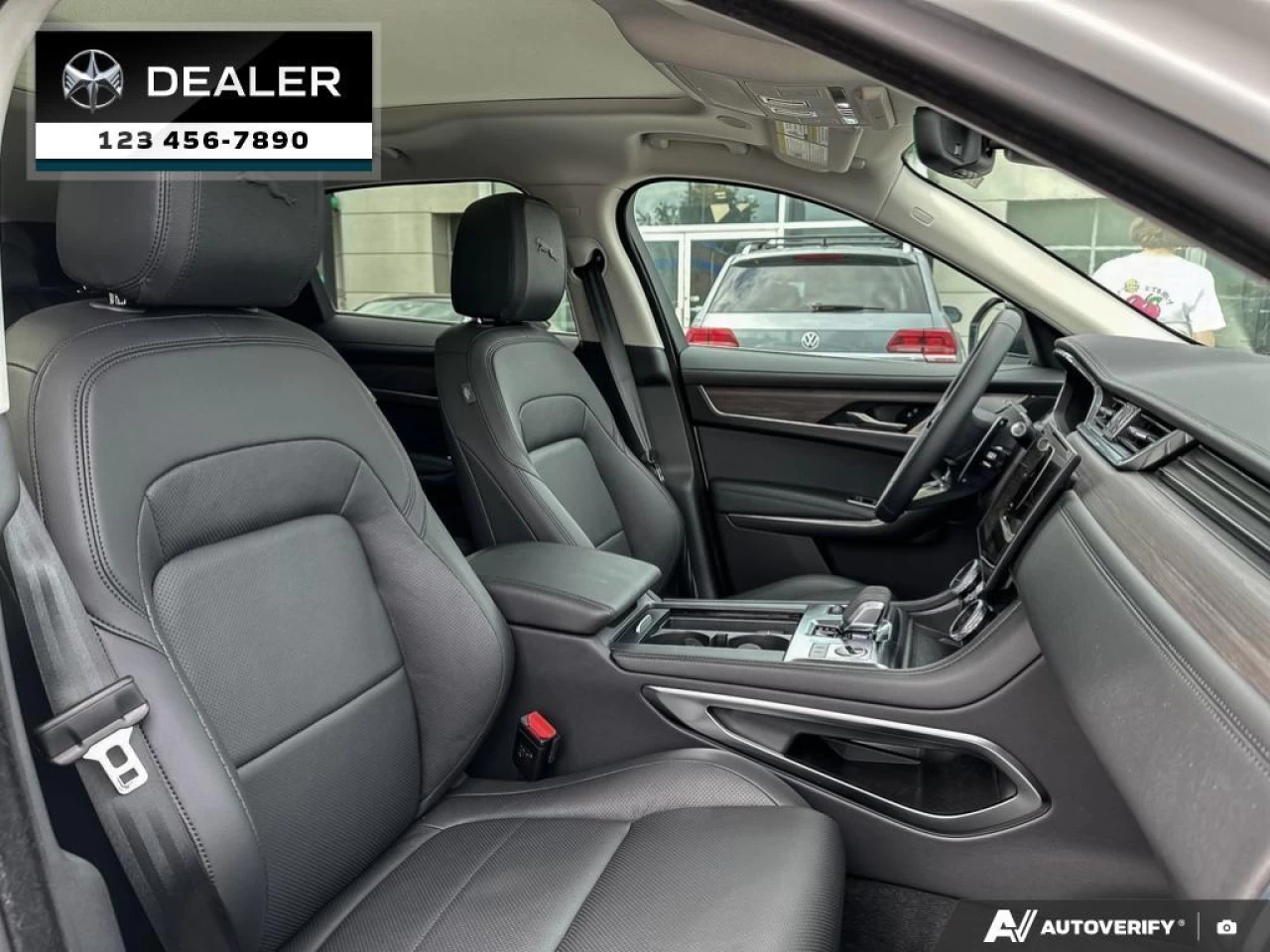 2023 Jaguar F-Pace P250 S Image principale