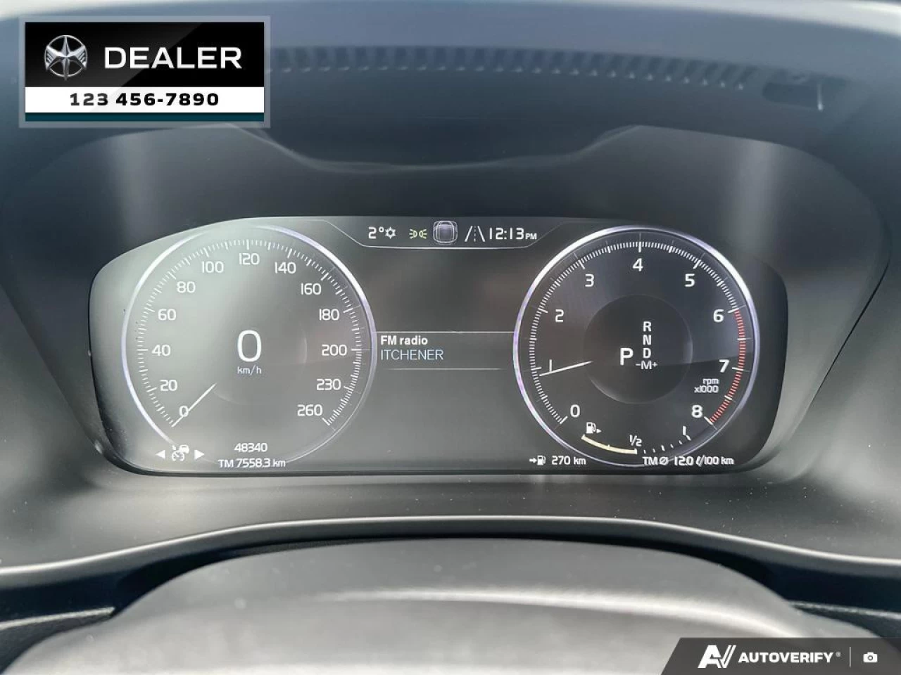 2022 Volvo XC40 T5 R-Design Main Image