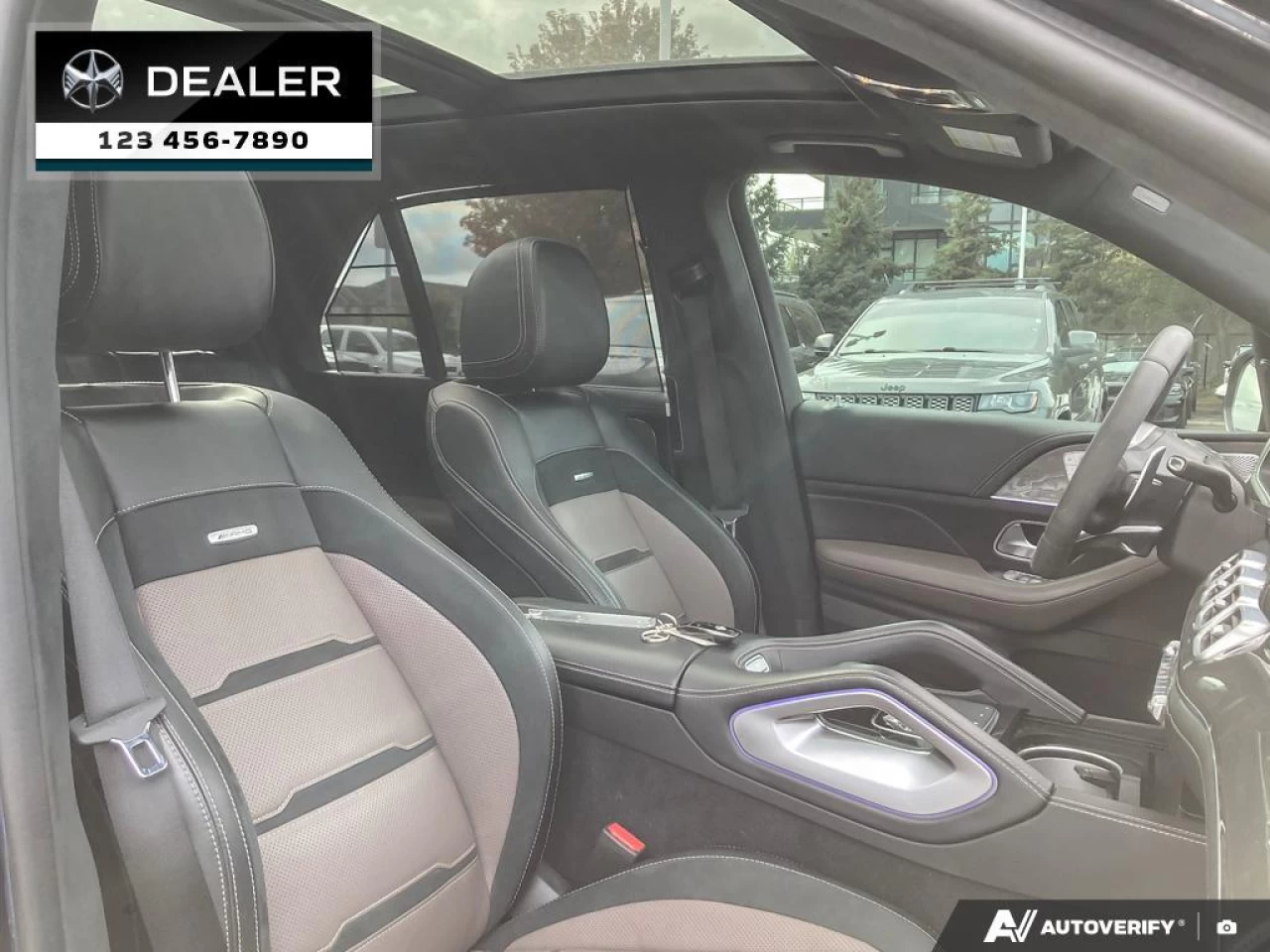 2021 Mercedes-Benz GLE 450 4MATIC Main Image