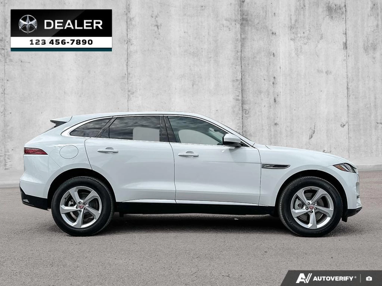 2023 Jaguar F-Pace P250 S Image principale