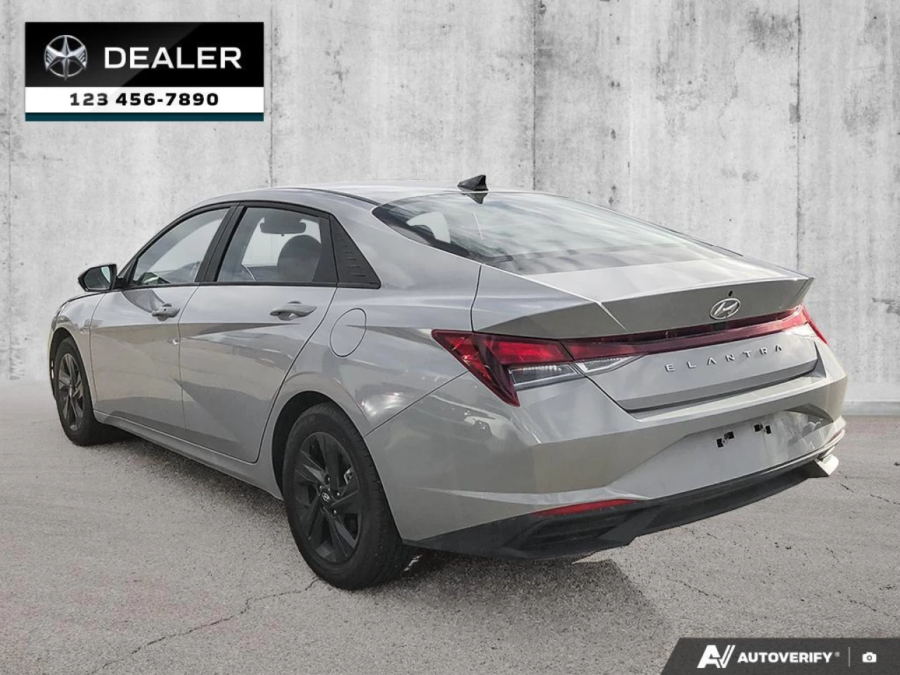 2022 Hyundai Elantra Preferred Image principale