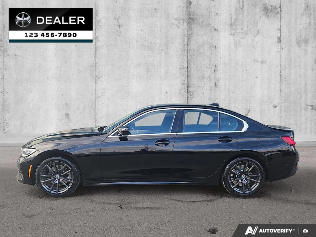 2021 BMW 3 Series 330i xDrive Sedan North America Image principale